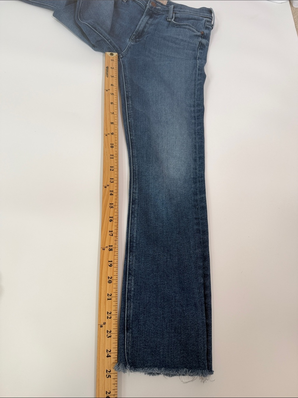 MOTHER Jeans Mid Rise Dazzler Crop Fray Size 25 We’re All In This Together Wash - Picture 8 of 11